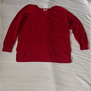 GAP Women's Red V-Neck Sweater